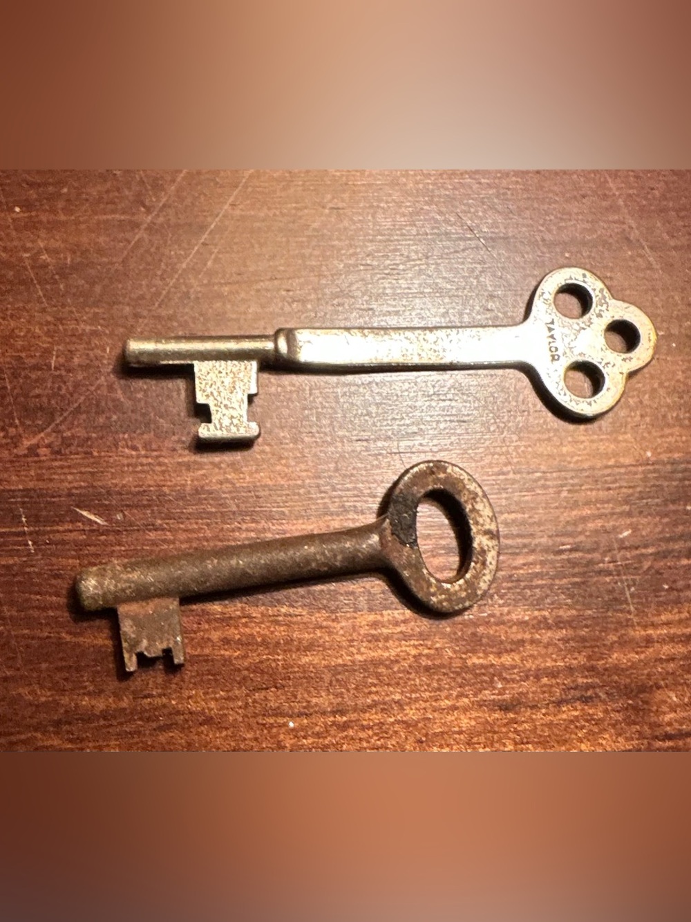 Vintage Skeleton Keys - Metal Antique Set